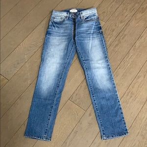 Pistola Straight Leg Jeans